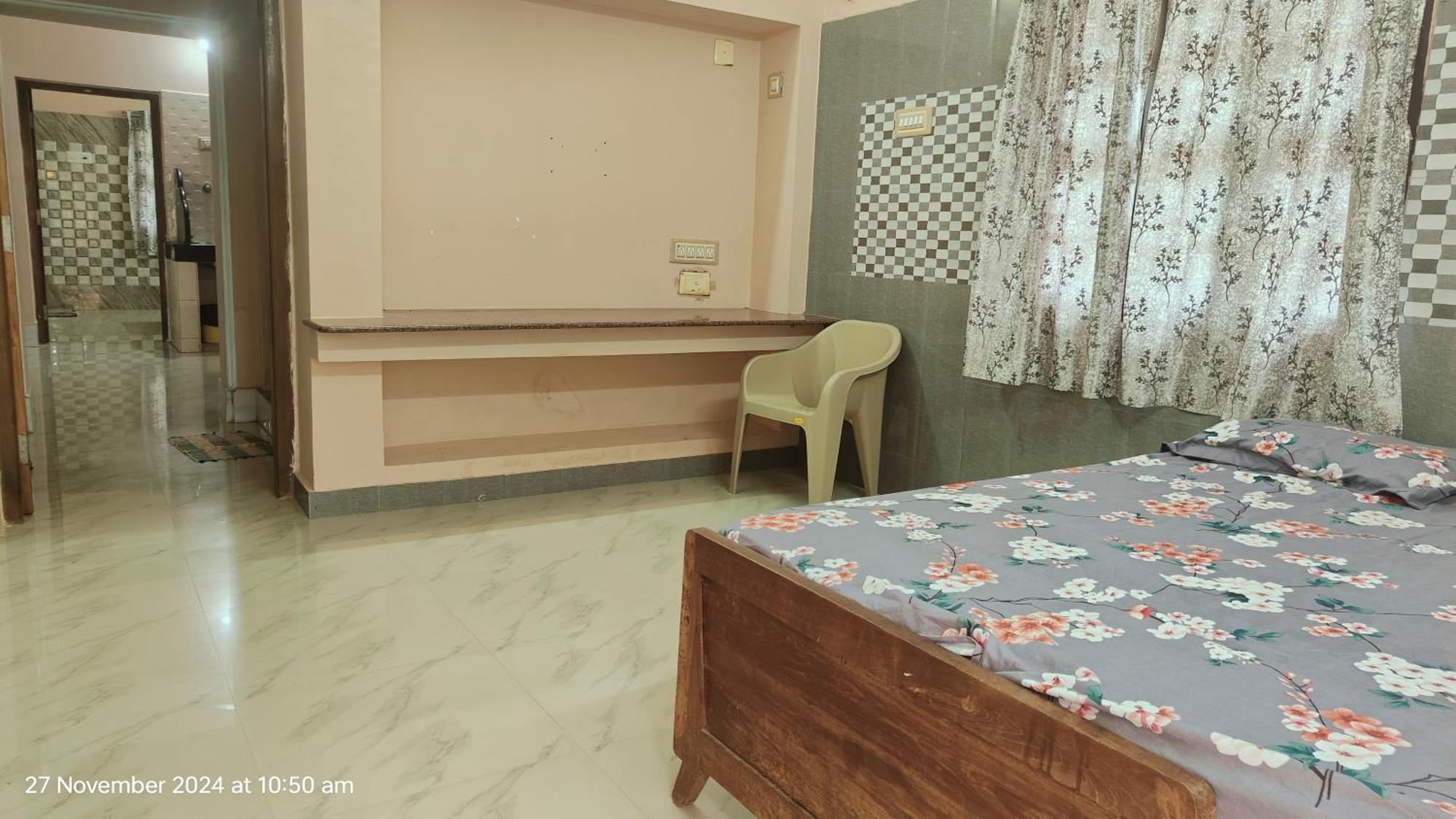 Selvams Home Stay Tiruchchendur ภายนอก รูปภาพ